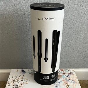 NuMe Curl Jam Styling Set in Black